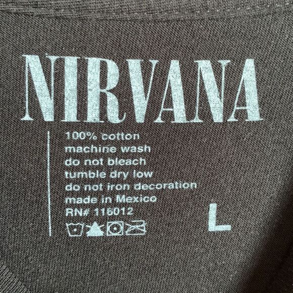 Nirvana Shirt Large Mens Smiley Face Logo Black Yellow Short Sleeve Band Tee - Picture 4 of 4